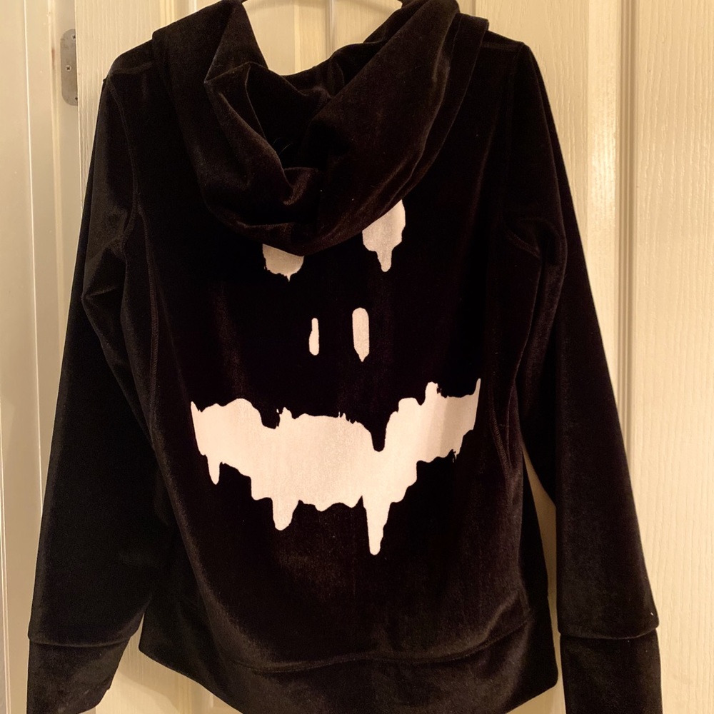 “Doctor M” brand oversized zip jacket